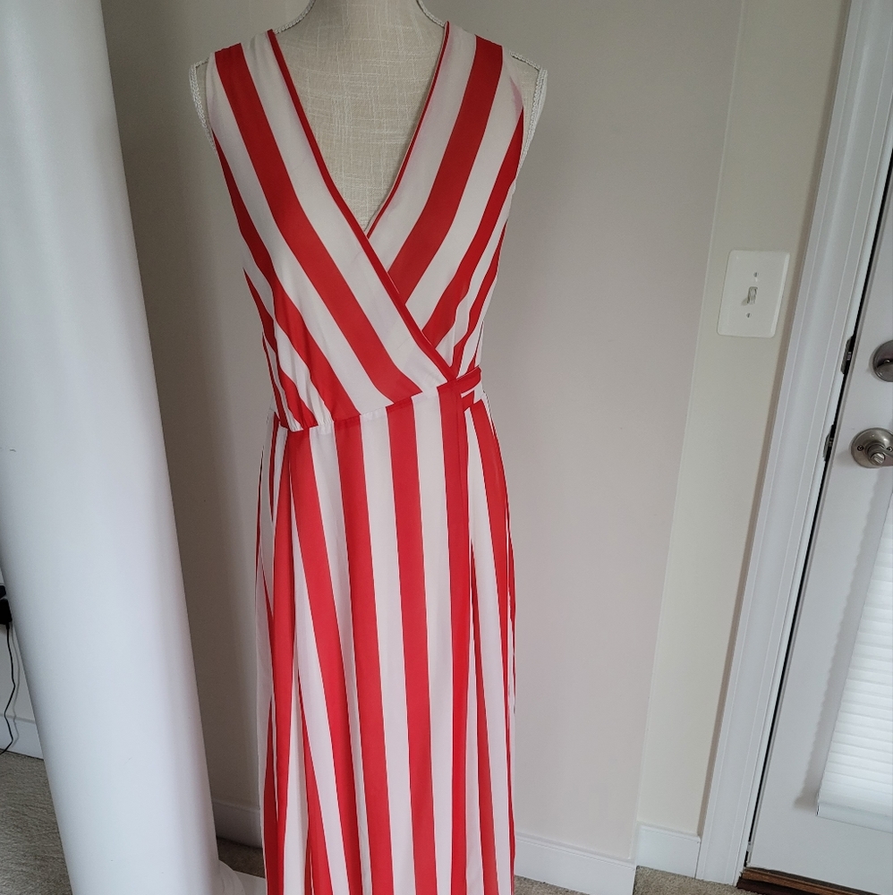 Maxi Wrap Dress - Small